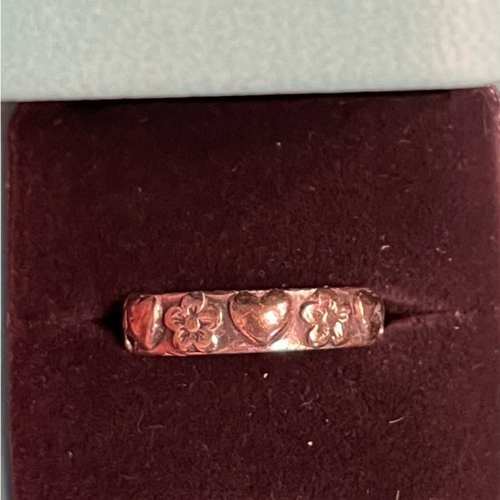 James Avery Silver Floral Heart Ring